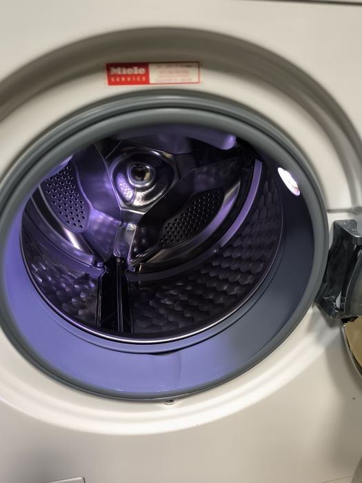 Прально - Сушильна машина Miele WT2790WPM