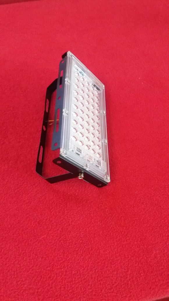 Lampa led wodooporna 50W=500W 230v warsztatowa lampa robocza