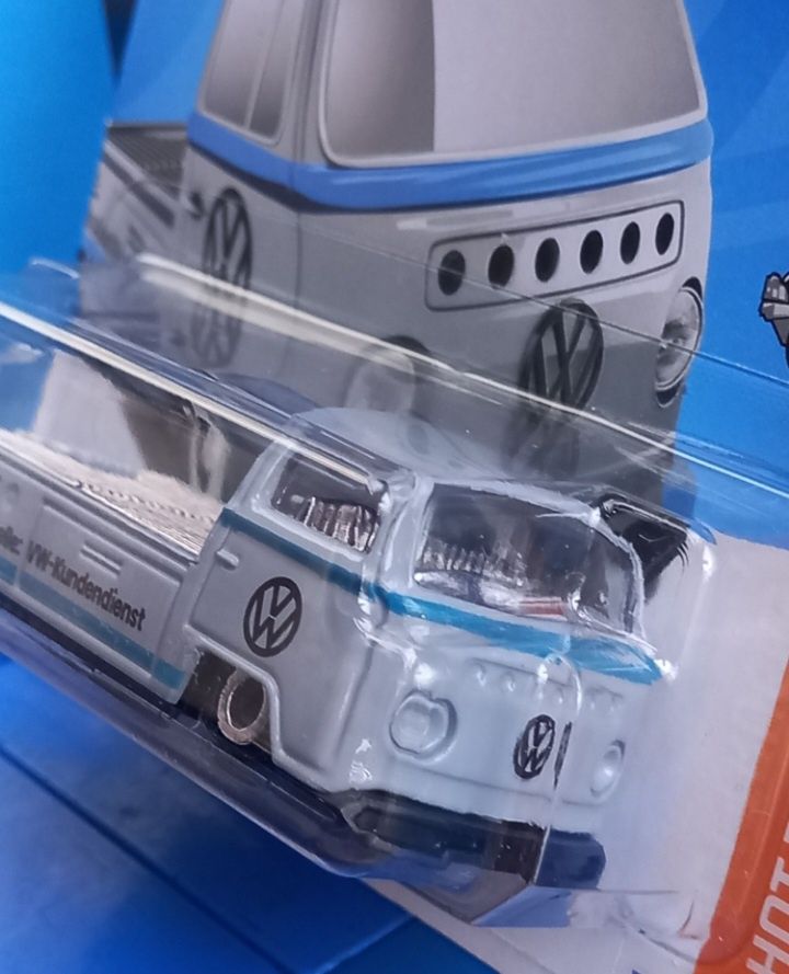 Volkswagen t2 pickup hot wheels