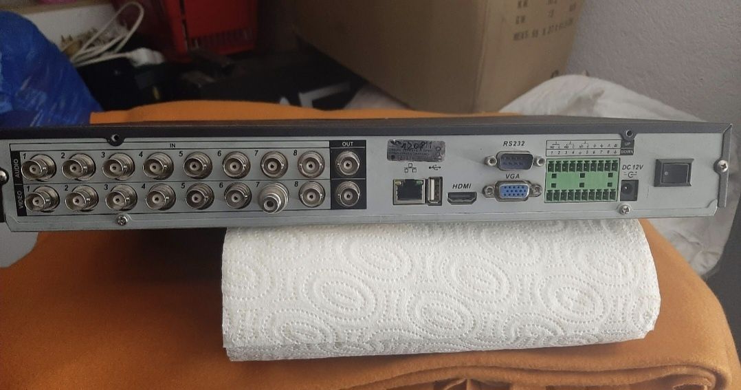 Rejstrator x 8 kamer  K2 408LE przemysłowy digital recorder  wideorejs
