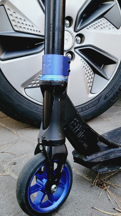 Продам трюковой самокат ethik artefakt v2