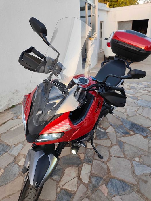 Triumph Tiger Sport 660 como nova vários extras com todo material orig