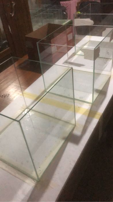 Aquarios Cubo por medidas e outros aquarios
