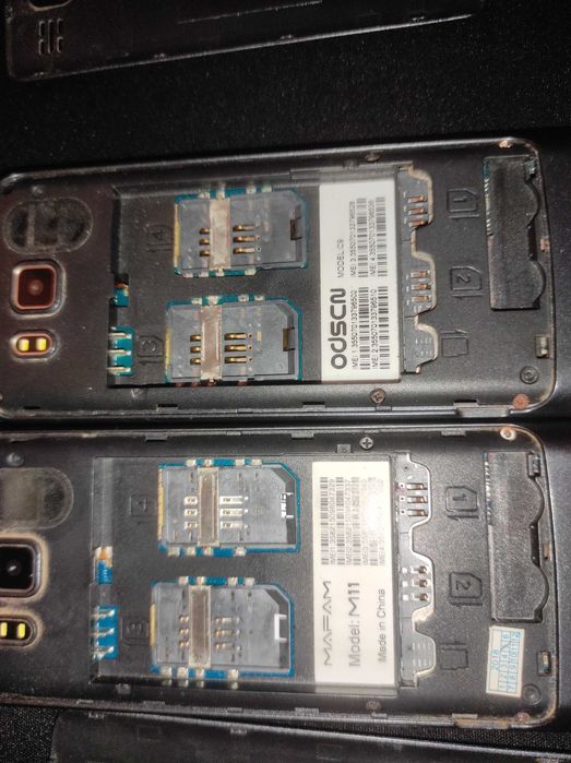 Телефони на 4 сим 2шт, Nokia 2135 cdma 1шт, акумулятор BL-4D 1шт