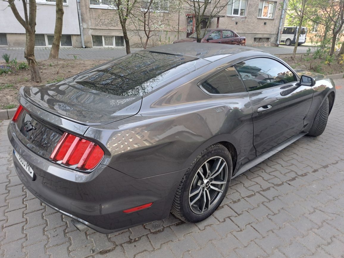 Ford Mustang 2016