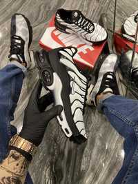 Buty Nike Air Max Tn Plus black&white roz.40-45!