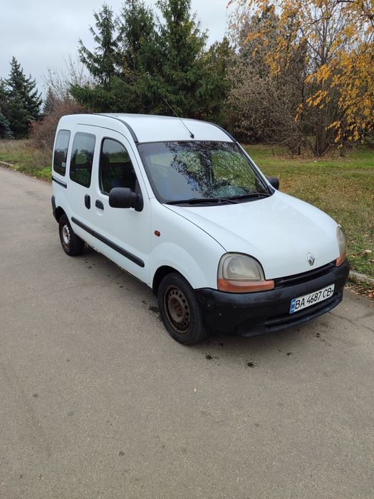 Продаю Рено кенго.