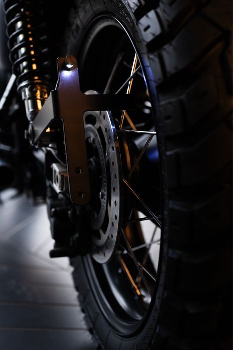 Triumph Street Twin 900 cafe racer projekt „33” z 2017r abs