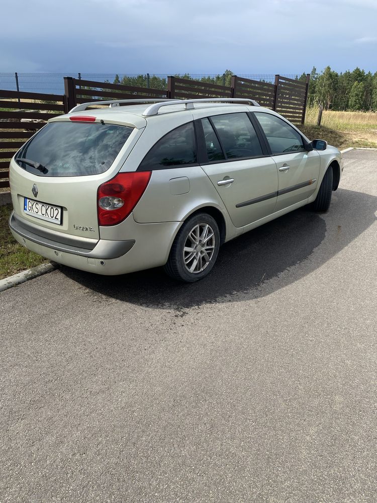 Samochód Renault laguna II 2004