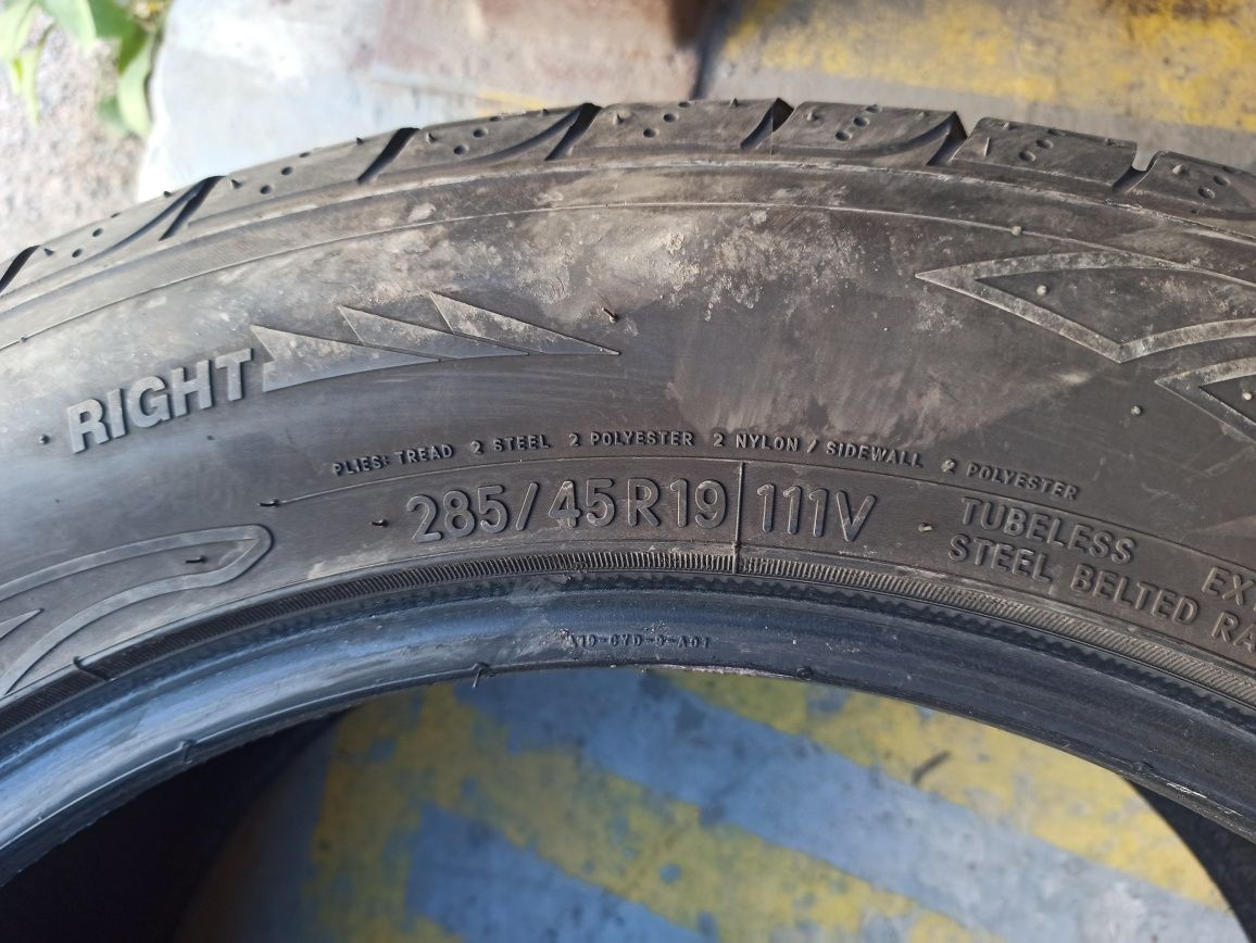 Продам ОДНО колесо 285/45 R19 Toyo Proxes ST2