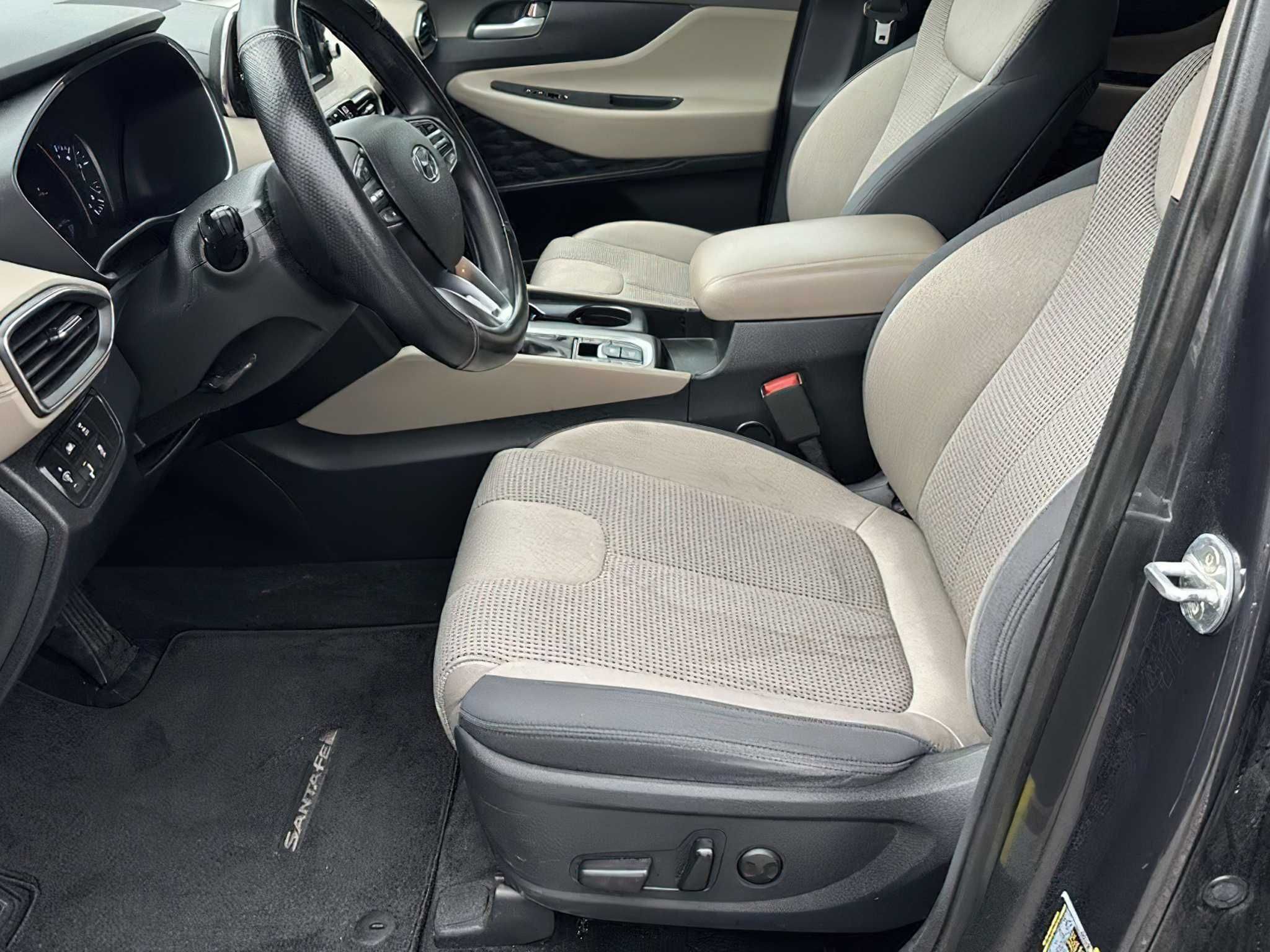 Hyundai Santa Fe SEL  2020