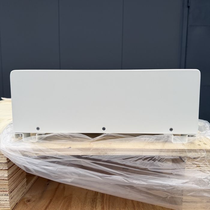 Акумулятор Deye SE-F5 Pro-C LiFePO4 51.2V/100AH, 5.12 kWh (з дисплеєм)