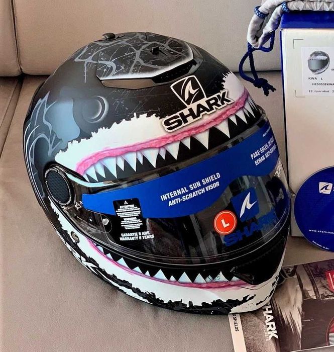 Capacete Shark Spartan WHT Matt. NOVO (50% DESCONTO) Tamanho L