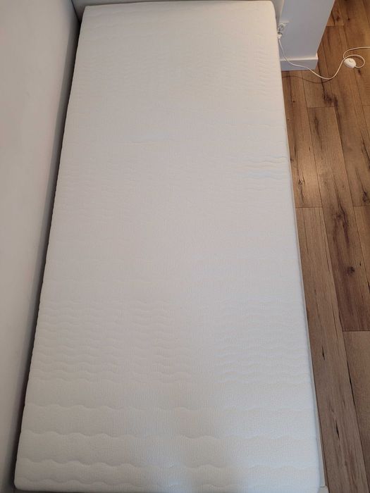 Łóżko SANTADI 90x200 + materac