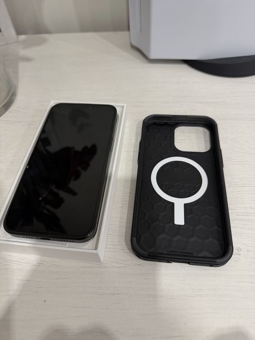 Чохол UAG для Iphone 15 Pro Max чорний