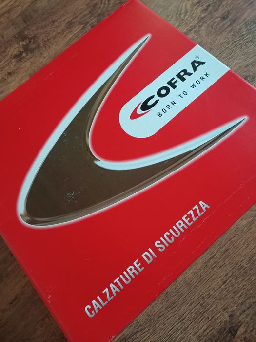 Buty robocze zimowe z podnoskiem Cofra BERING S7S CI SC HRO FO SR