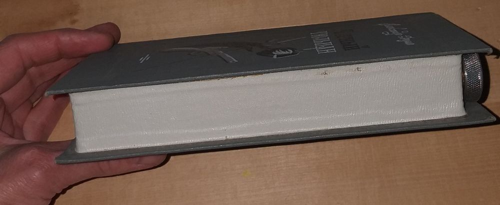 Бутылка-книга новая