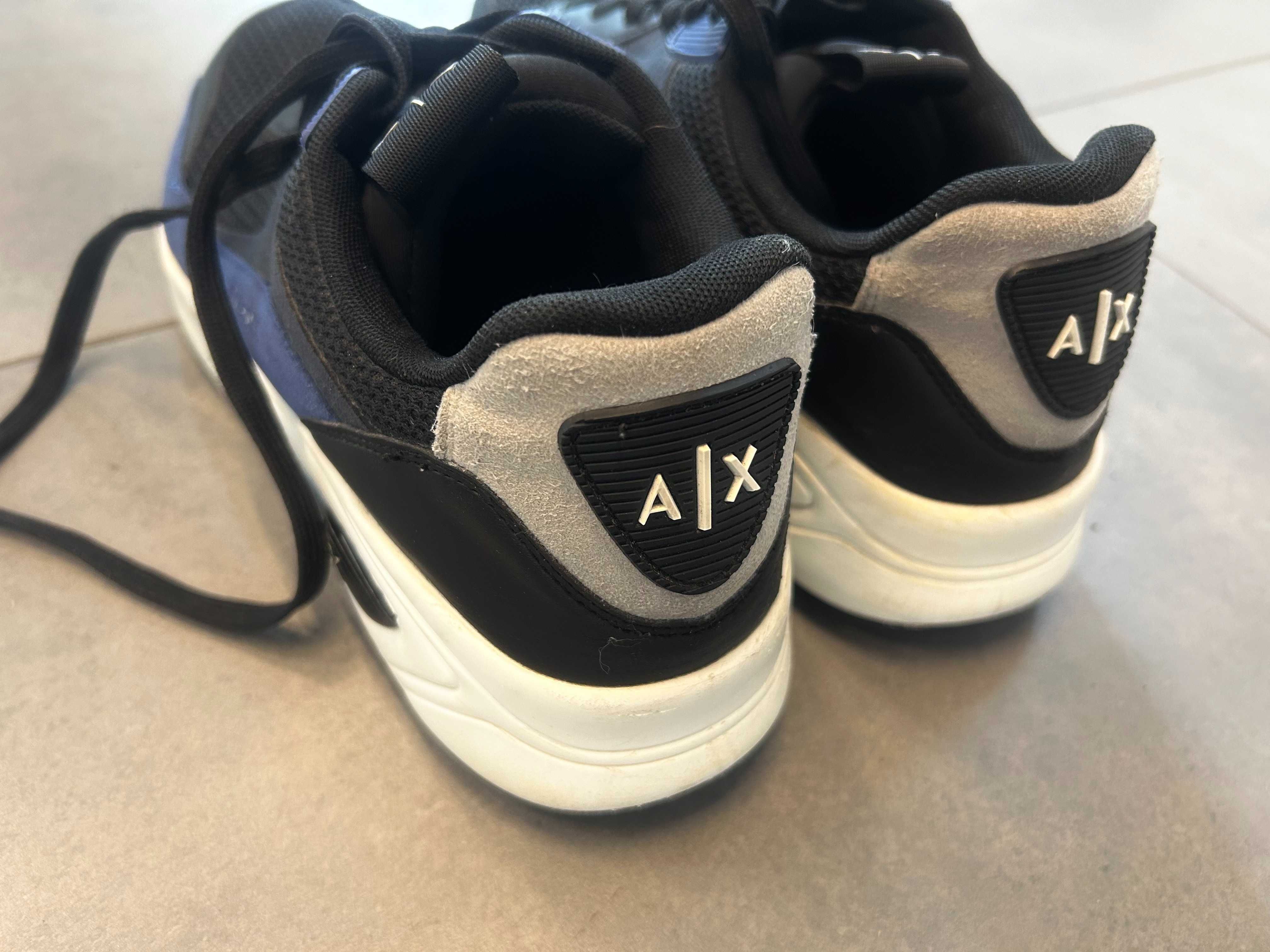 Armani Exchange Sneakersy XUX121 XV540 K521 granatowe czarne black 44