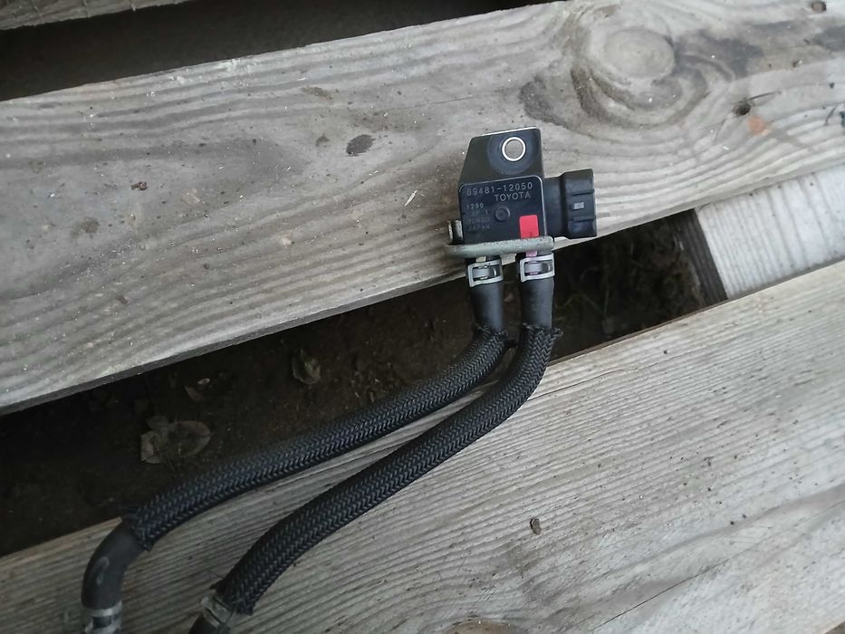 Czujnik spalin DPF Toyota 1.4 D4d Yaris III Corolla E16 Auris II