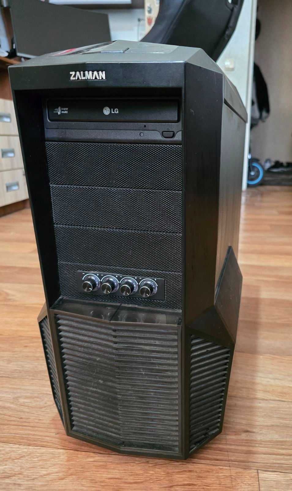 Потужний системний блок Core i5-7600K CPU 3.80GHz 16GB