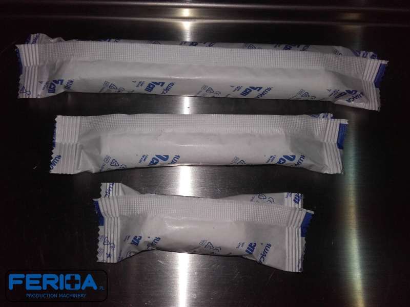 Maszyna pakująca FPM-010S/D pakowaczka pozioma flow-pack pakowarka