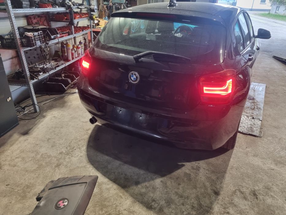 Bmw f20 lampa zderzak klapa 668 schwartz 2