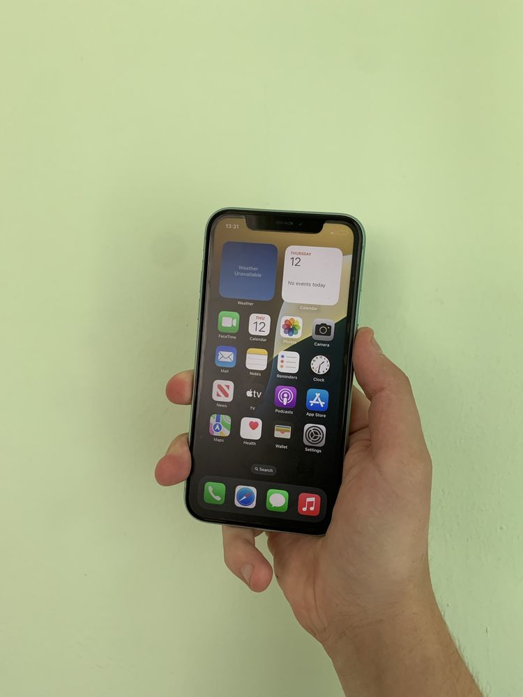 iPhone 11 – Зелёный как доллар Франклина
