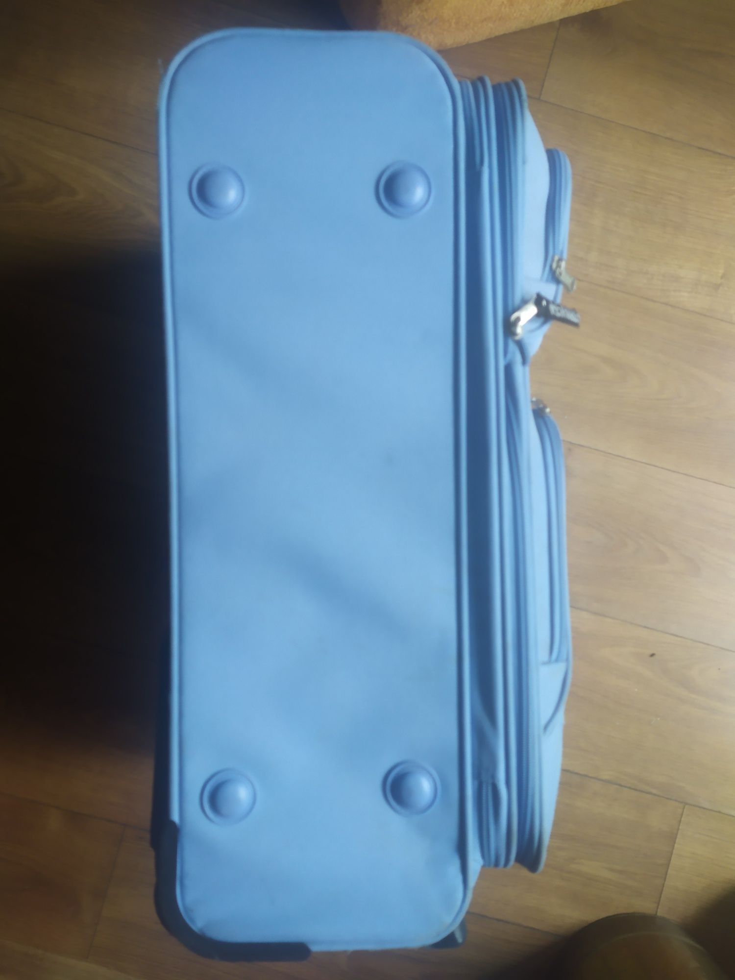 Duża walizka na 2 kółkach rozszerzana Samsonite błękitna 62x41x31cm