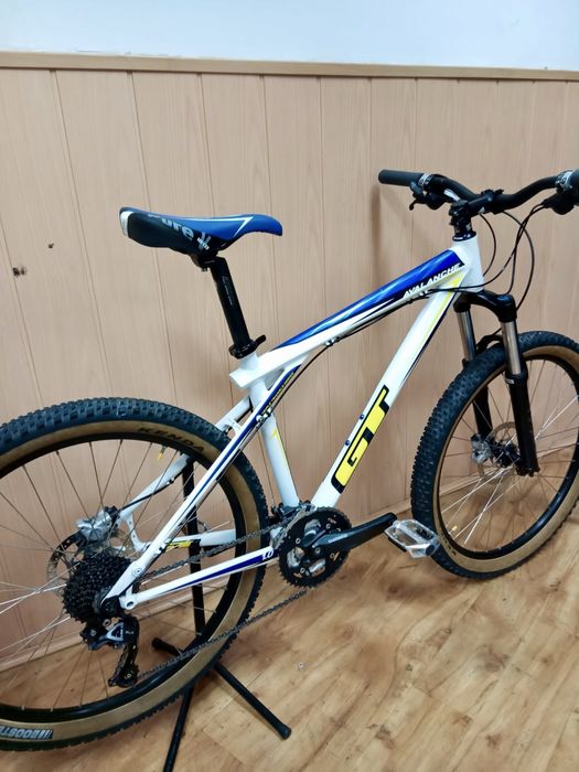Bicicleta GT avalanche