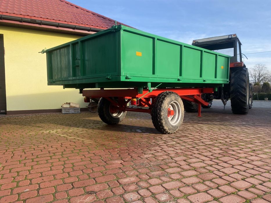 Przyczepka jednoosiowa wywrotka