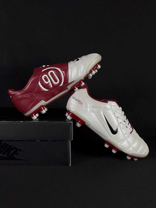 Chuteiras Nike Legend Total90 Elite