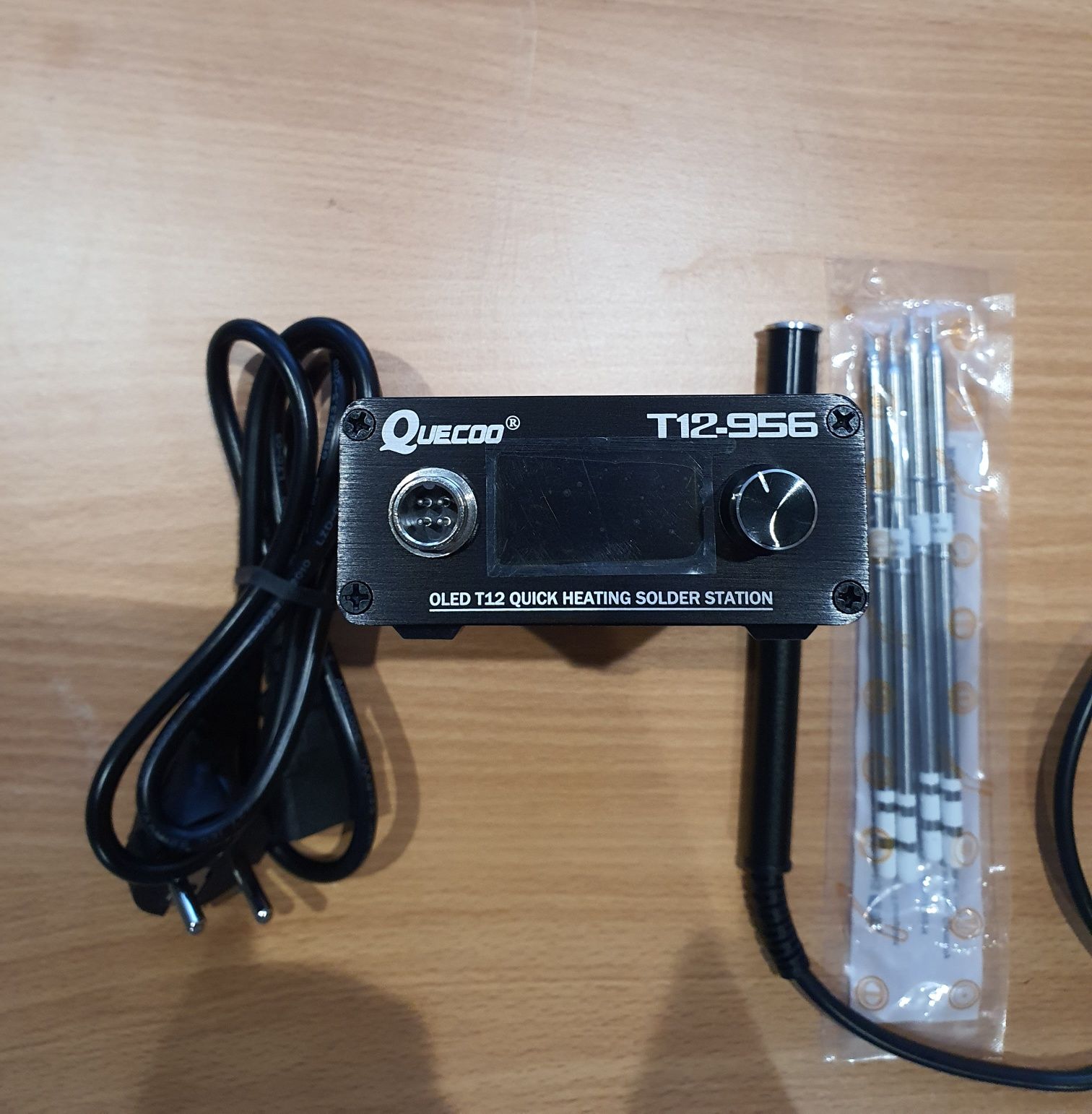 Stacja Lutownicza Queco T12-956 OLED