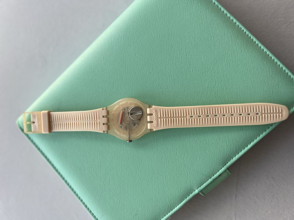 Оригінальний годинник Swatch