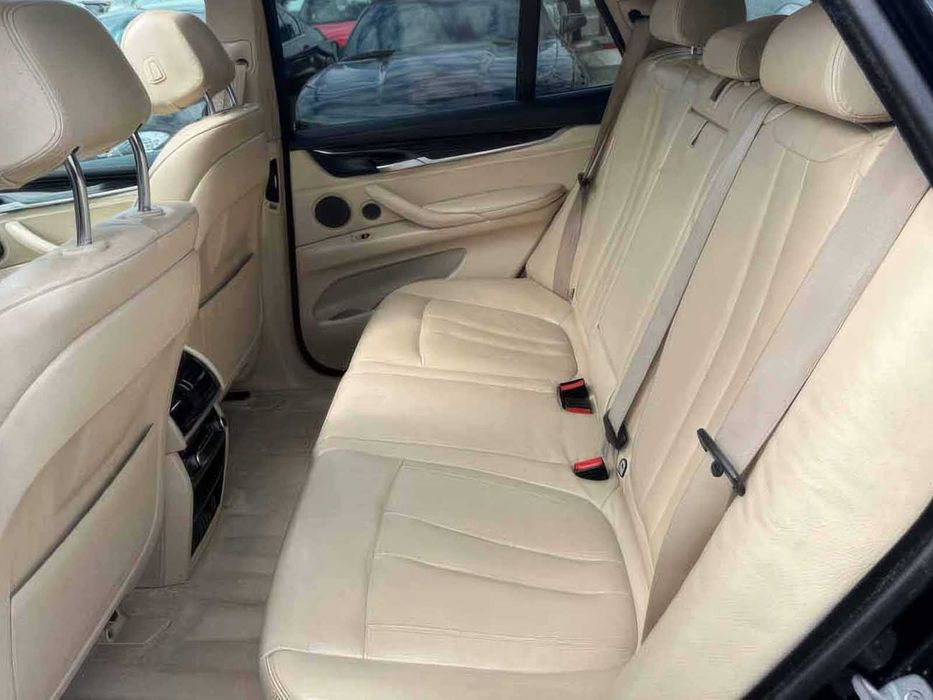 BMW X5 xDrive35i      2014