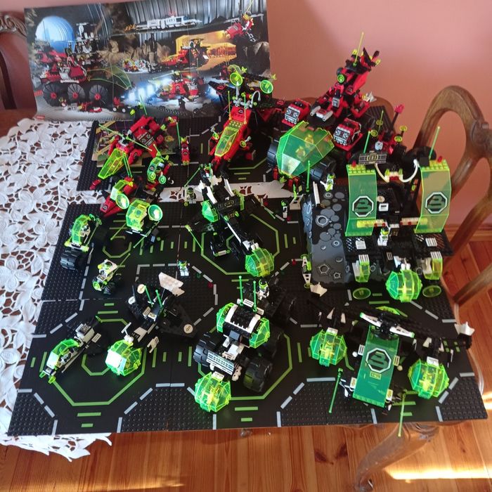 Kolekcja Lego M Tron 6989 Blacktron lata 90 Space 6988