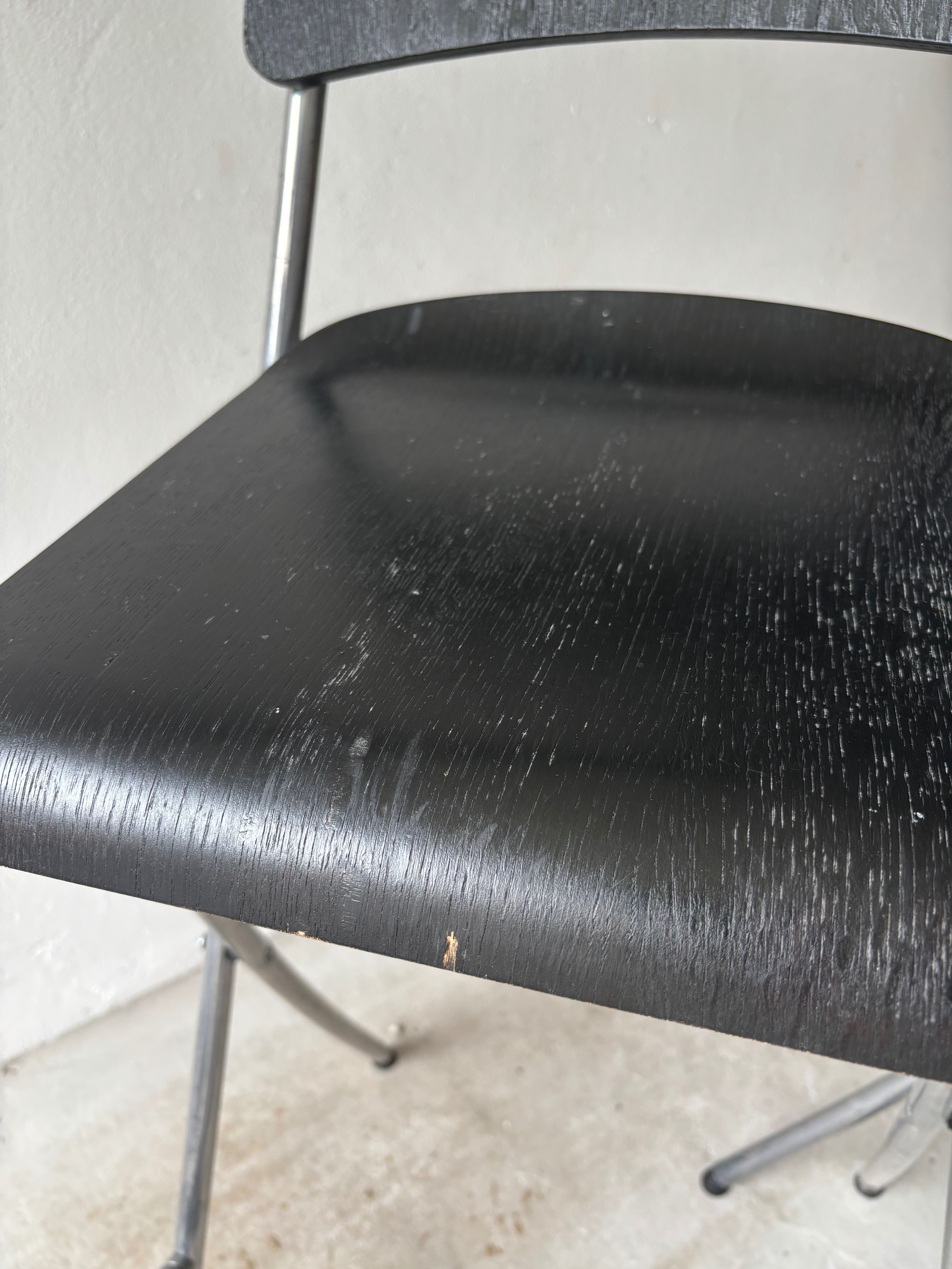 Conjunto de 2 bancos Ikea preto com pouco uso