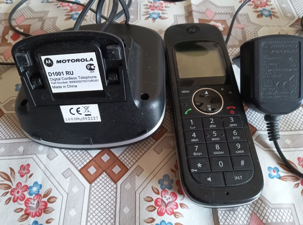 Motorola D 1001 RU 250грн.
