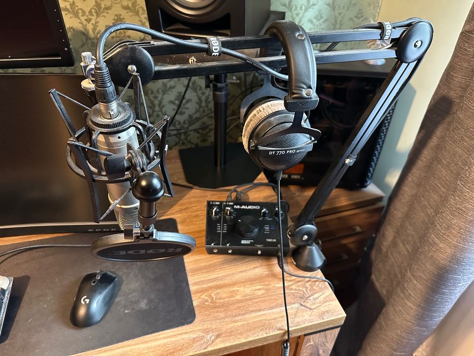 Zestaw RODE - NT1-A KIT (mikrofon, pokrowiec, kabel, kosz, pop-filter)