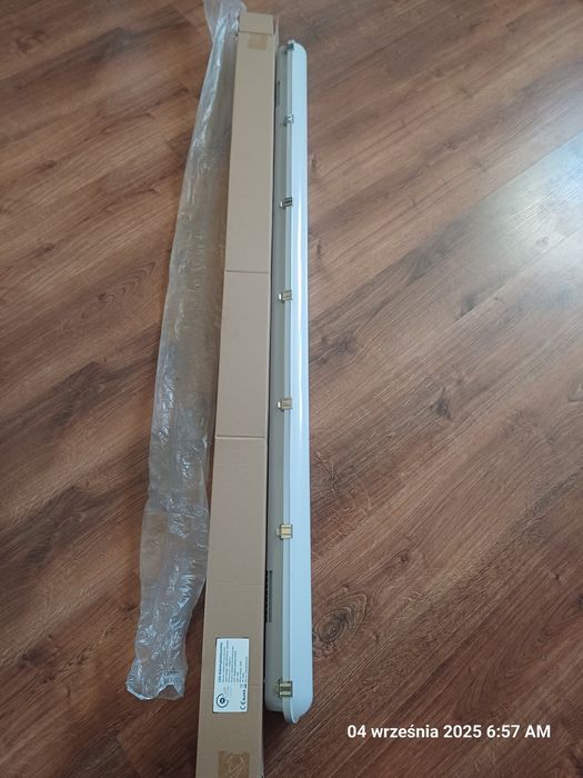 Lampa LED przemysłowa 150 cm 30- 60 W IP66 – nowa, garaz hala warsztat