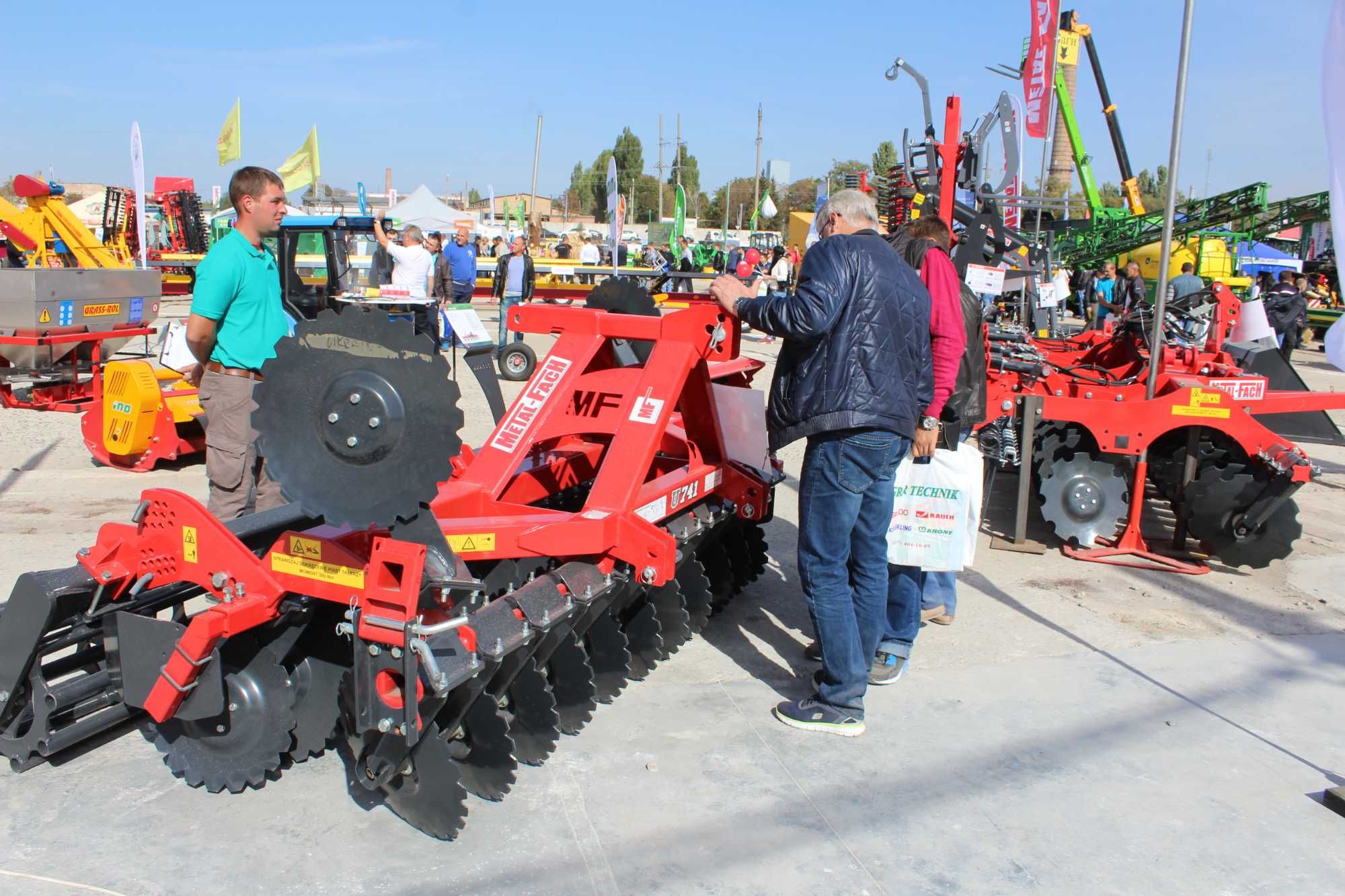 Дискова навісна борона,лущильник METAL-FACH U741, Метал Фах купити