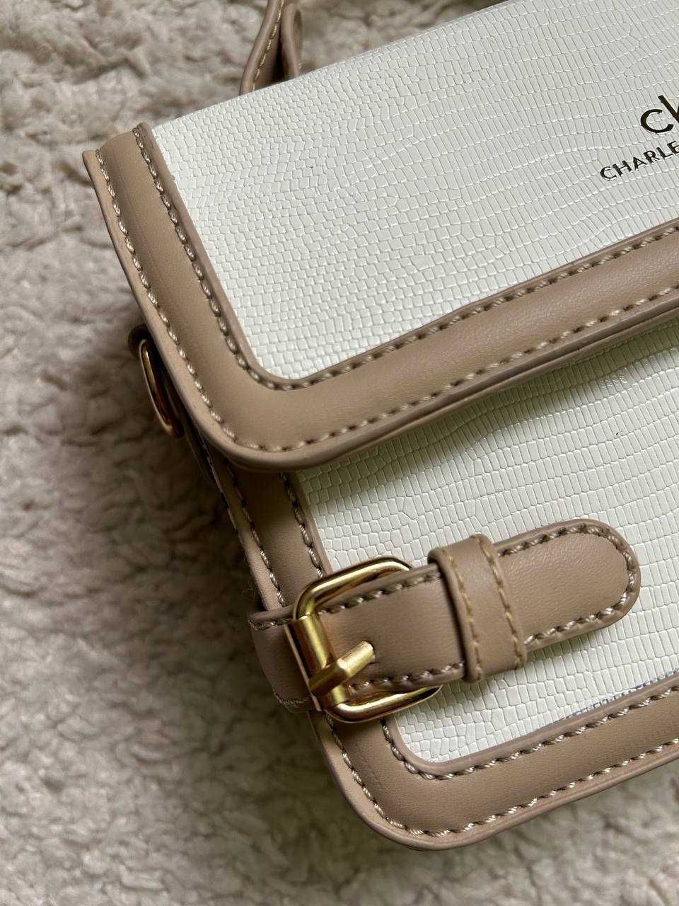Сумка через плече невелика Charles&Keith