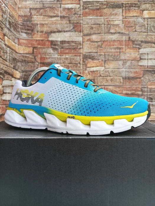 кросівки Hoka (44 р.28 см)