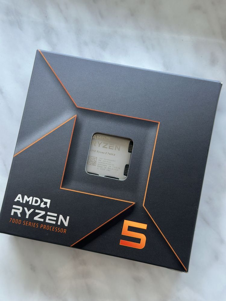 Процесор AMD Ryzen 5 7600X