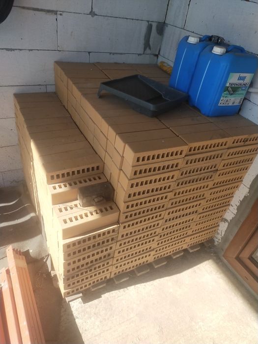 Продам кирпич керамейя янтарь