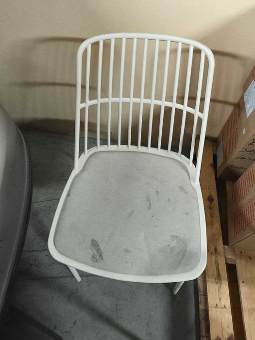 6 cadeiras Sklum em polipropileno e aço