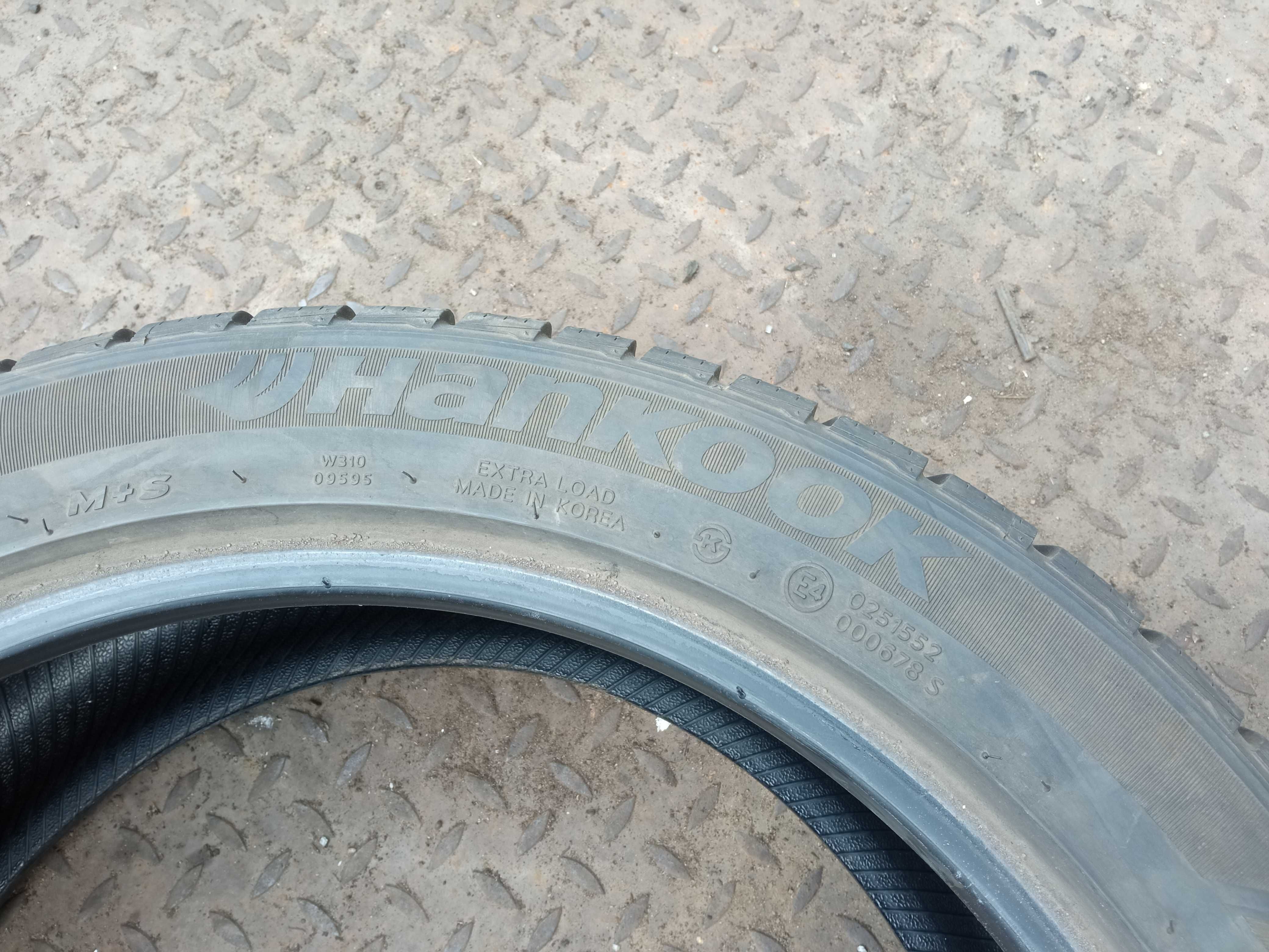 Opona Hankook Winter Icept Evo 245/45 R19 Zimowe Zima 2013r