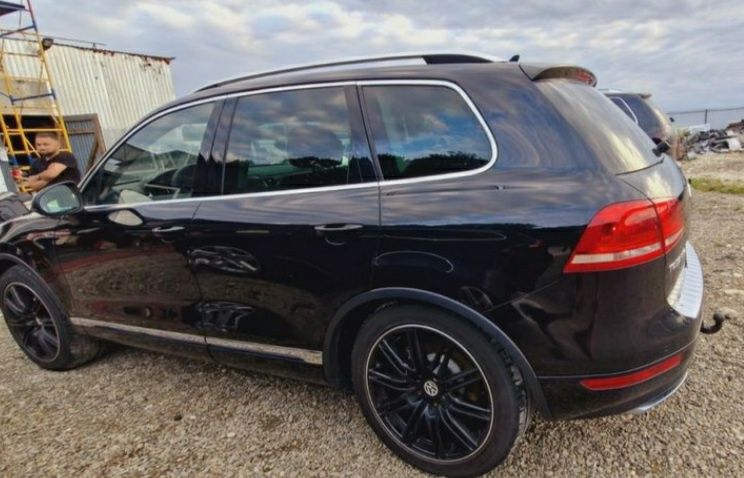 Хром накладки півмісяць ущільнювач VW Passat B7 B8 Touareg NF