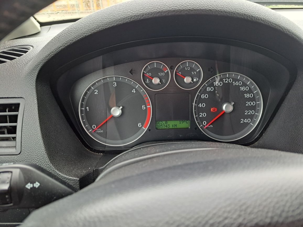 Sprzedam Forda 1.6tdci