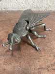 Mosca cinzeiro antigo