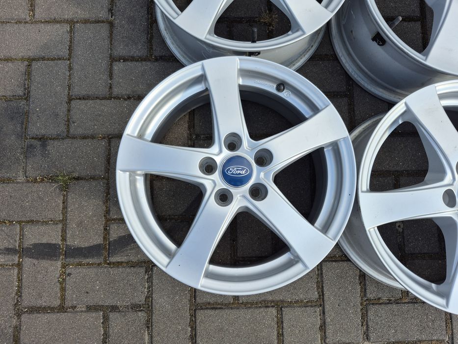 Felgi Alu z Czujniki FORD Focus Mondeo C-Max VOLVO 5x108 16 Cali 6.5J